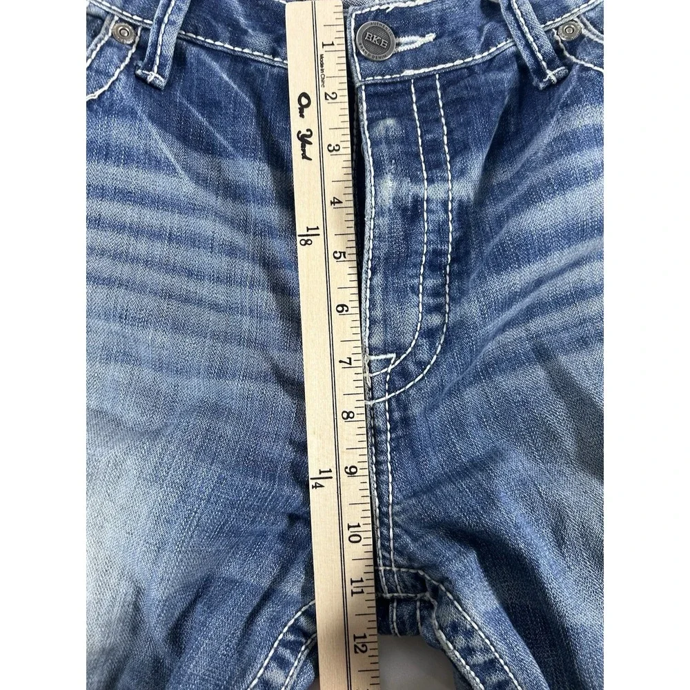 BKE Tyler Straight Jeans Mens 34R Blue Distressed Medium Wash Thick Stitch Denim